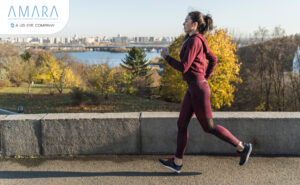 Sclerotherapy Aftercare : A woman is jogging